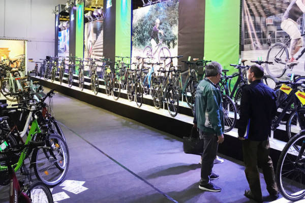 BBF Bike lädt Fachhandel zu Hausmessen