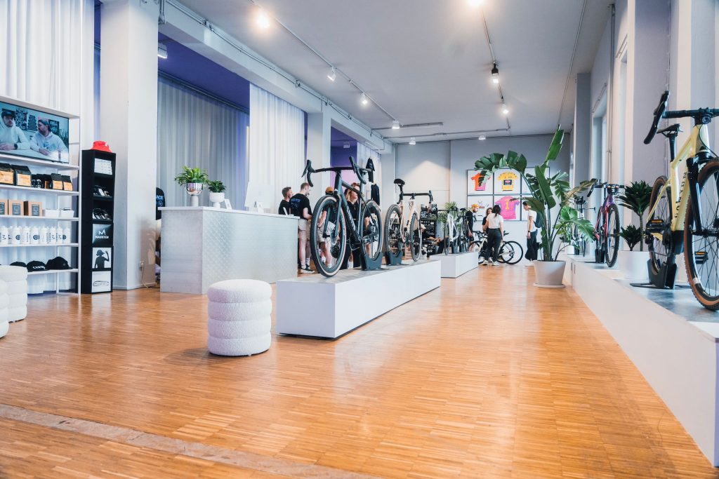 Rad Race eröffnet Canyon-Showroom in Berlin