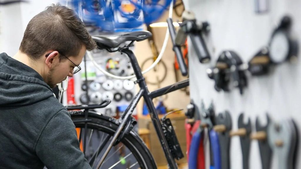 VSF startet Franchise-Modell für Fahrrad-Werkstätten